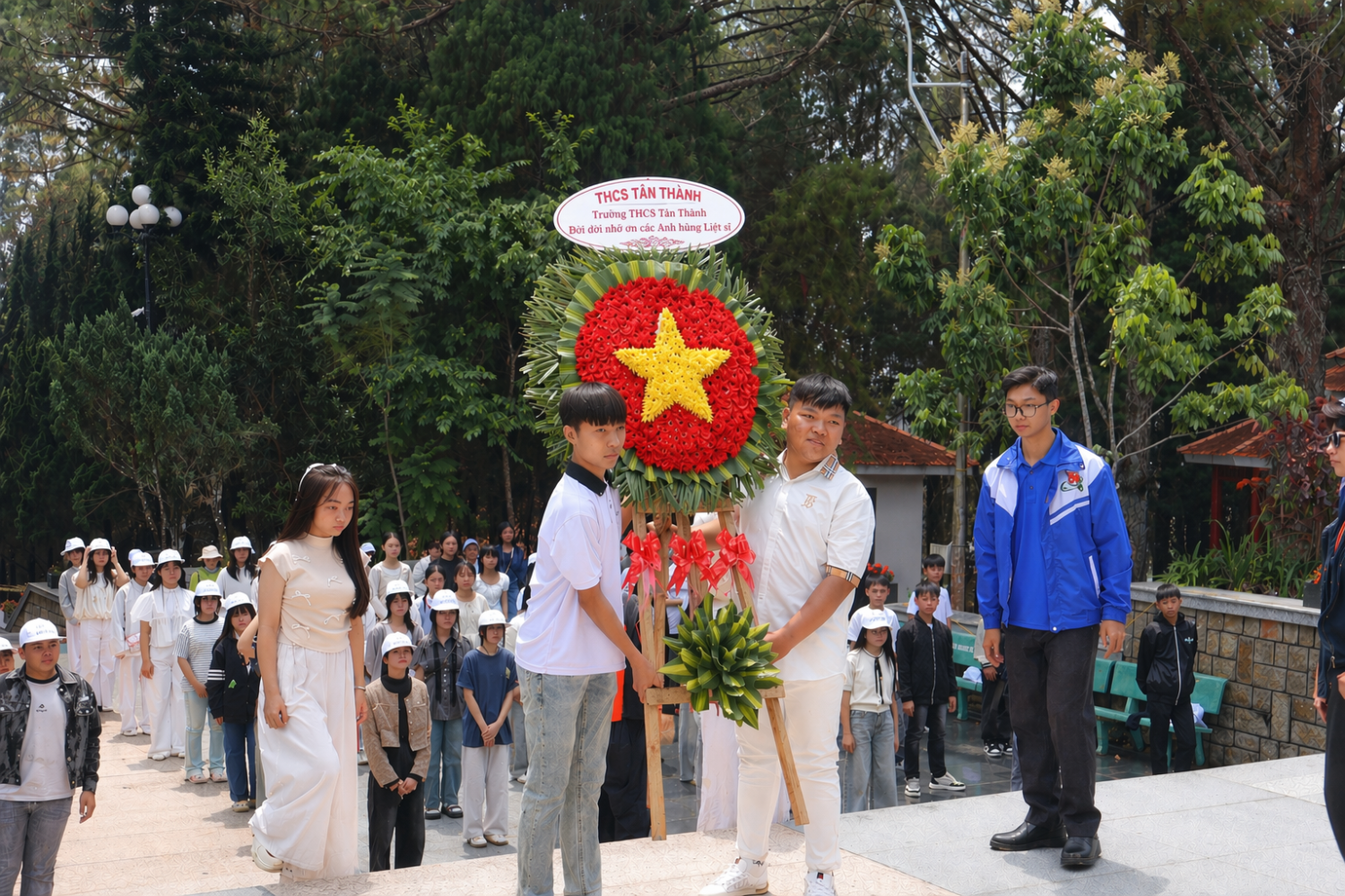 ChatGPT Image 20 20 46 21 thg 4, 2026